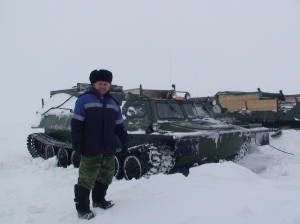 Mobility and roots: Taxi tank on Yamal 2011